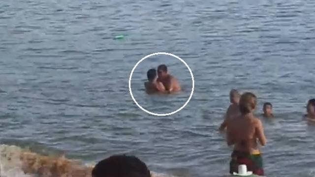 21fev13-casal-sexo.2