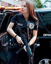 22abr14-aposentadoria-policial-mulher-2